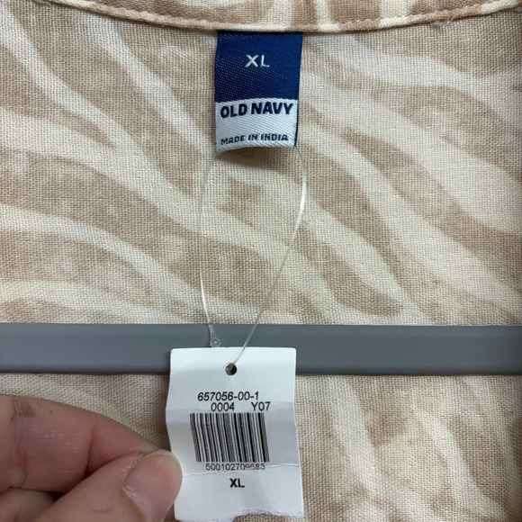 NWT OLD NAVY DOLMAN SLEEVE BLOUSE - SZ. XL Zebra Cropped Button Up Tan - Picture 3 of 8